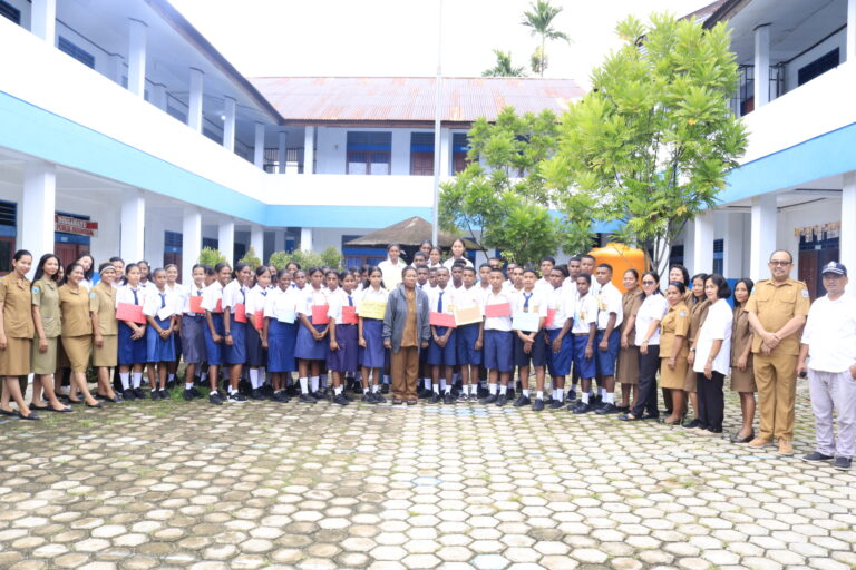 Pembukaan MPLS Ramah Tahun Pelajaran 2025/2026